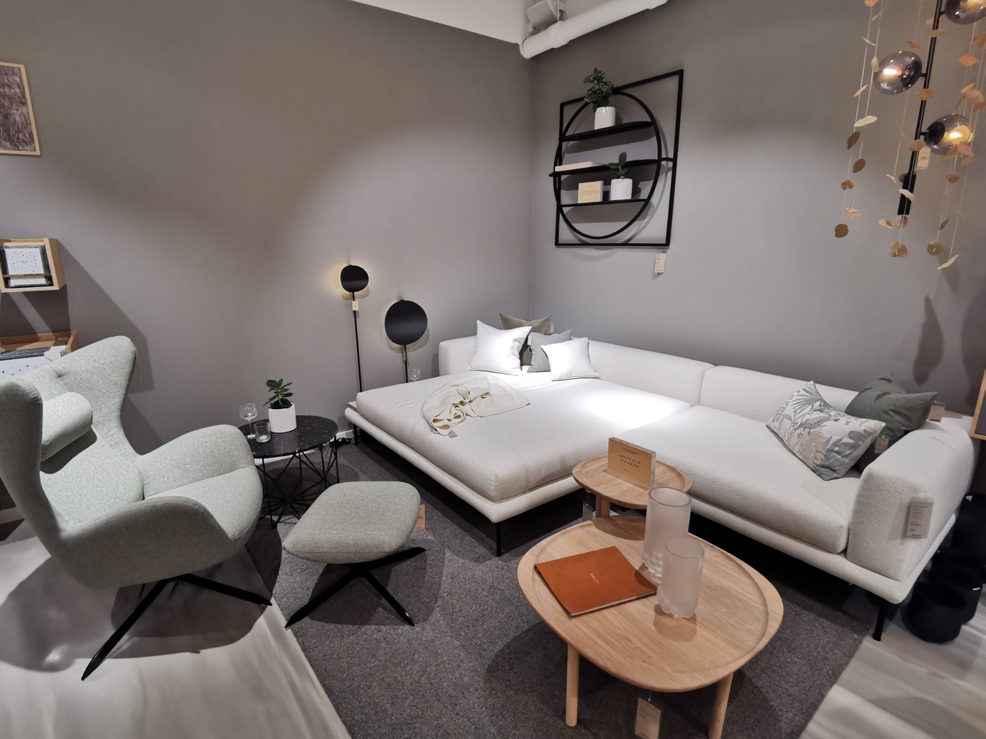 LowBack Sofas Advantages and Disadvantages